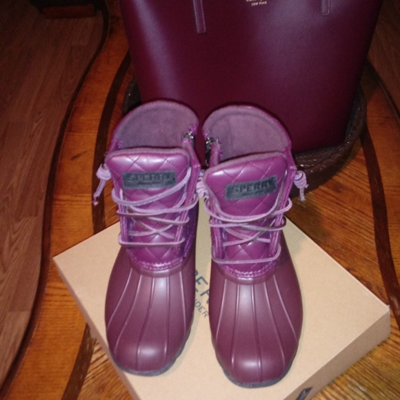 sperry lavender duck boots